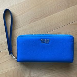 GUESS Wristlet Wallet